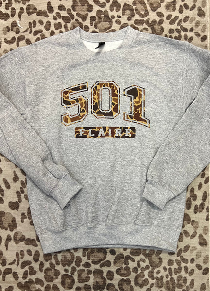 501 Logo Sweatshirt {Color/Print Options}