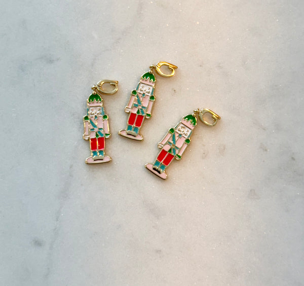 Necklace Charm Bar