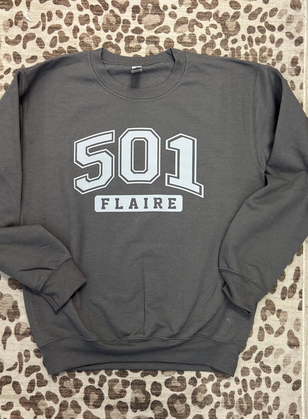 501 Logo Sweatshirt {Color/Print Options}