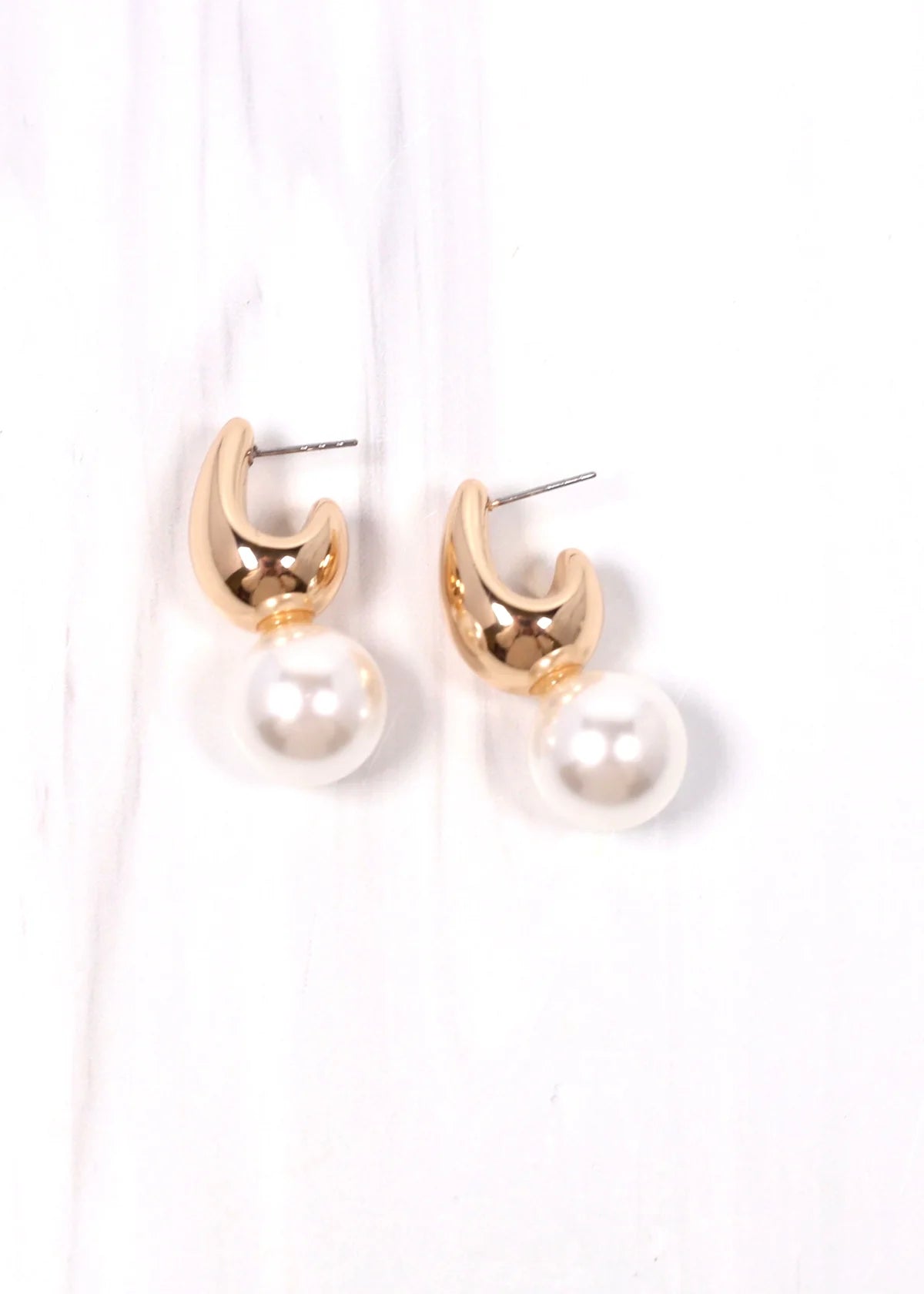 Espanola Pearl Earrings
